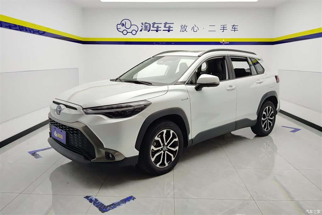 Toyota Frontlander, 2023 1