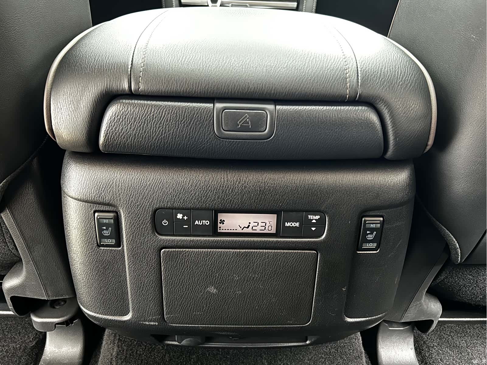 Nissan Patrol, 2023 45