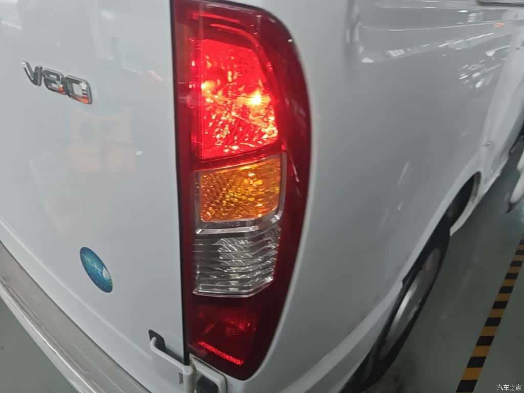 Maxus V80, 2023 8