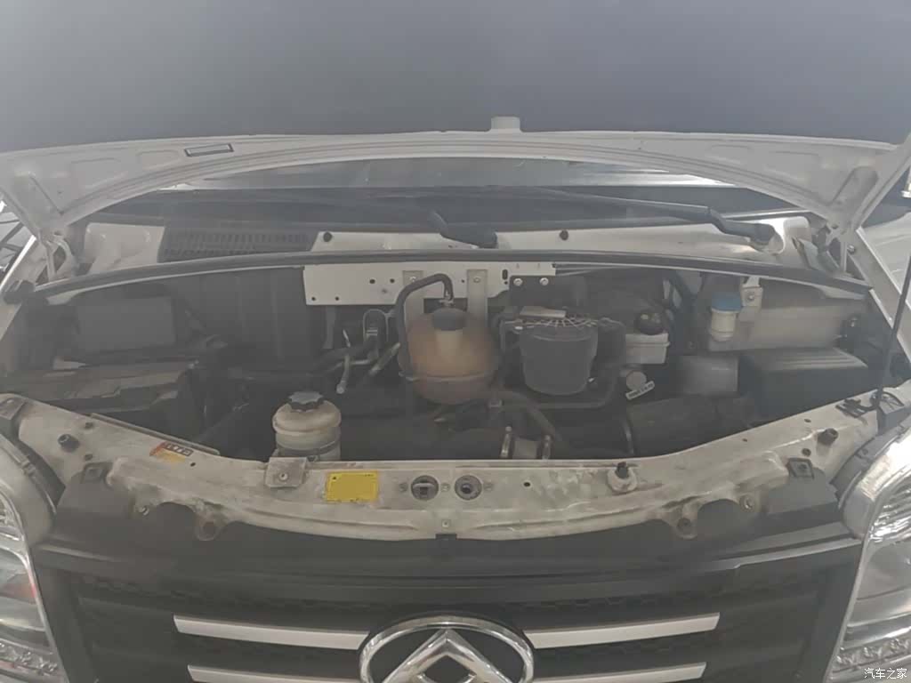 Maxus V80, 2023 20
