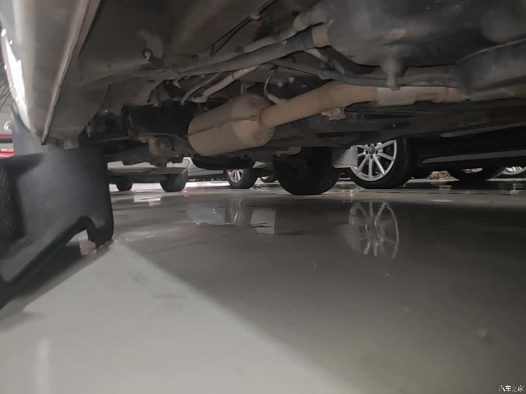 Maxus V80, 2023 22