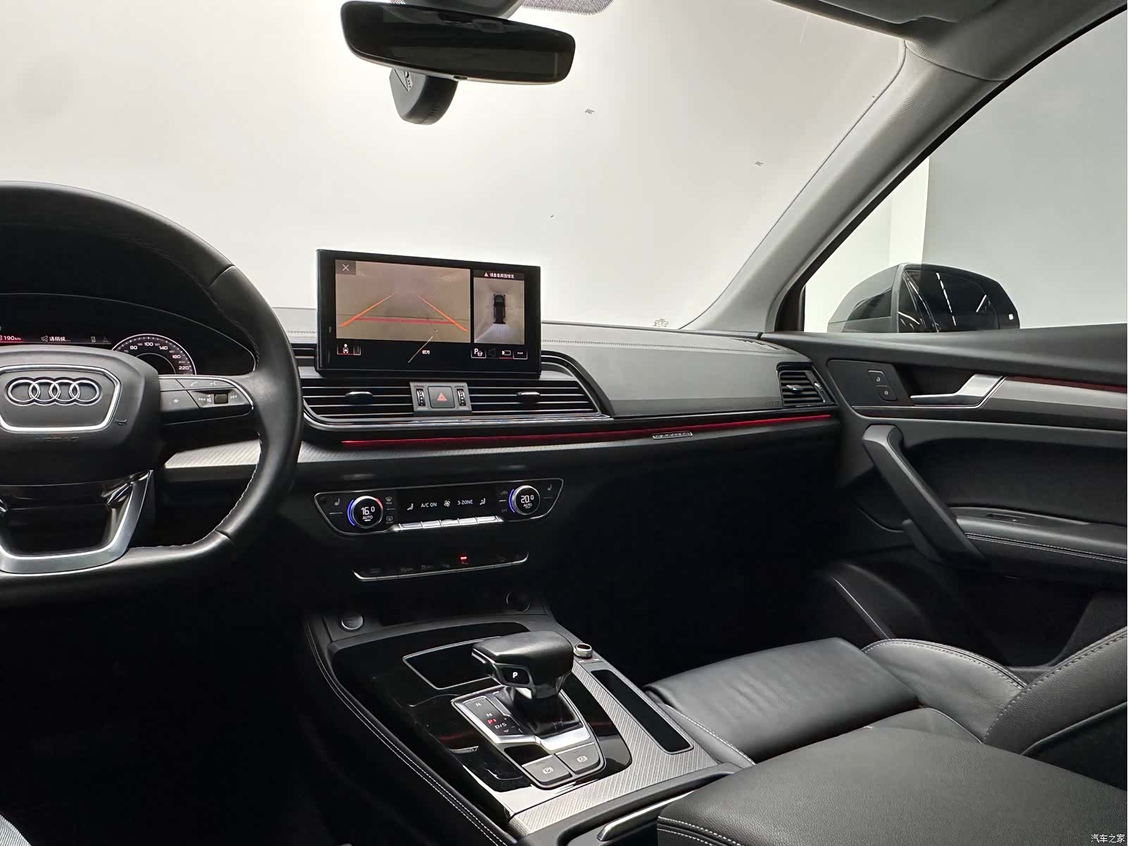 Audi Q5L, 2022 15