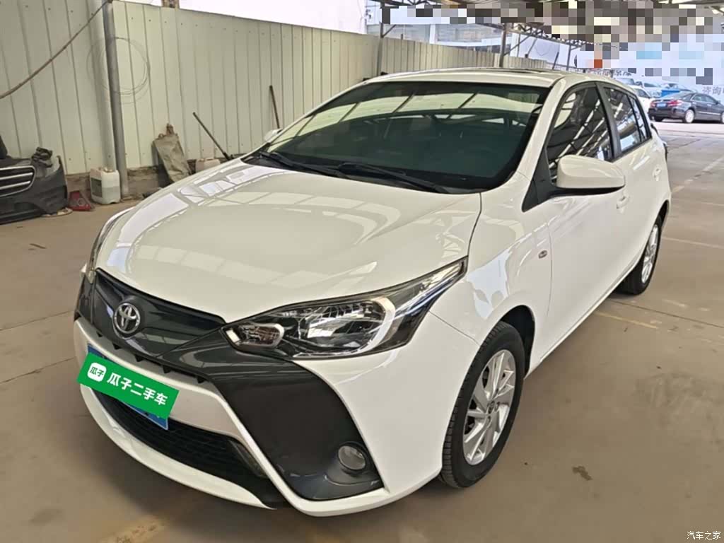 Toyota YARiS L