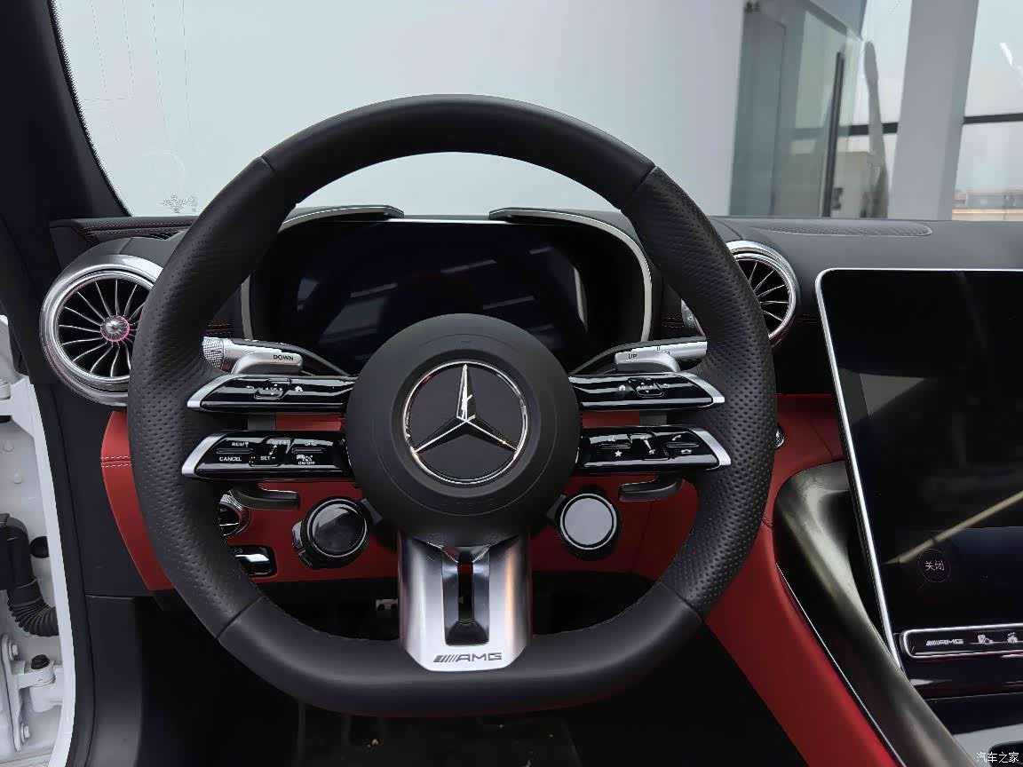 Mercedes-Benz SL, 2025 15