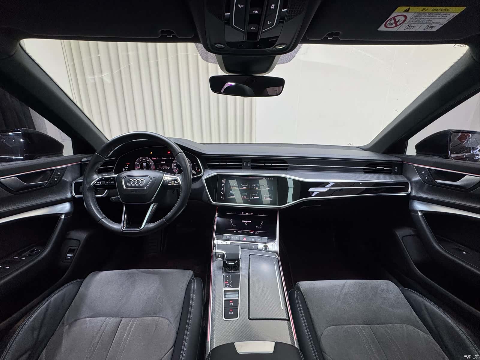 Audi A6L, 2020 26
