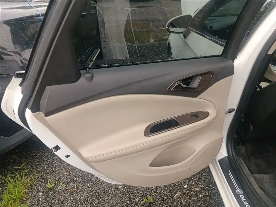 Buick Weilang
