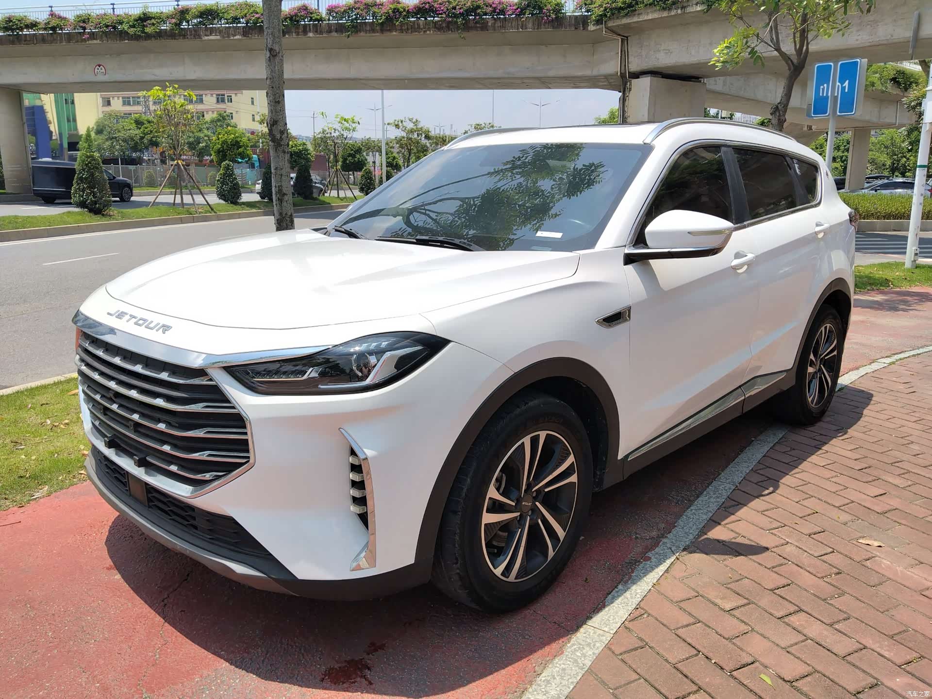 Jetour X70, 2022 1