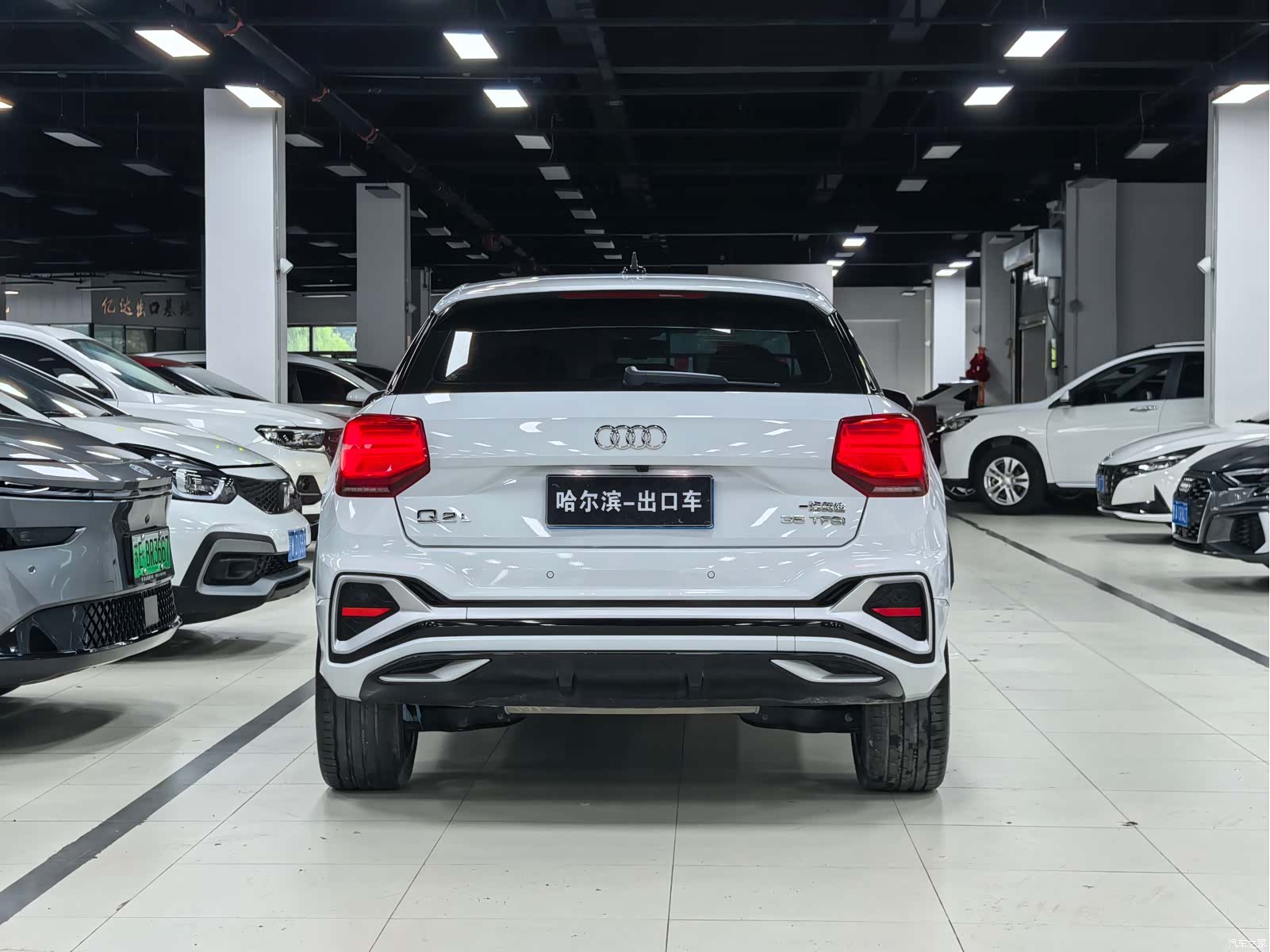 Audi Q2L, 2023 25