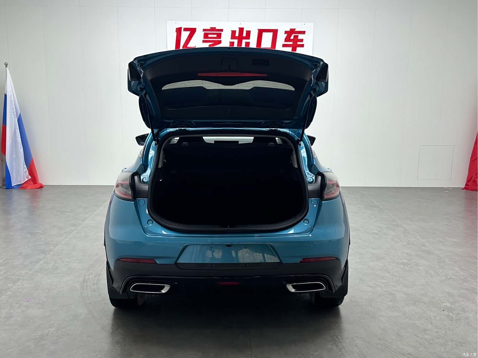 Geely Emgrand, 2022 18