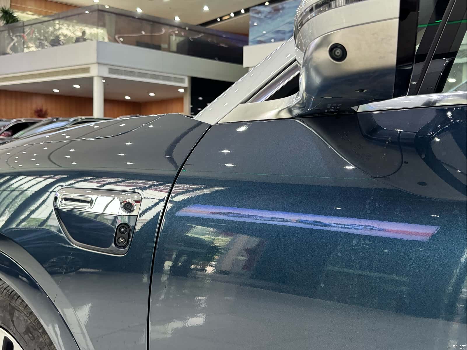 AITO M9, 2025 6