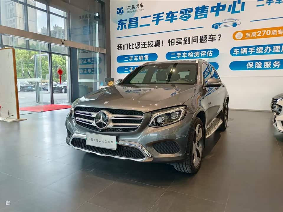 Mercedes-Benz GLC Mercedes-Benz GLC