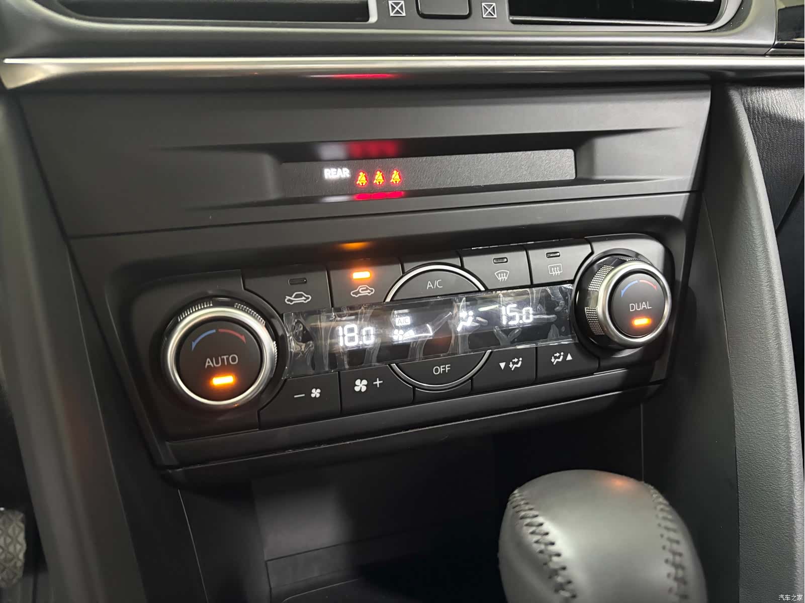 Mazda CX-4, 2023 17
