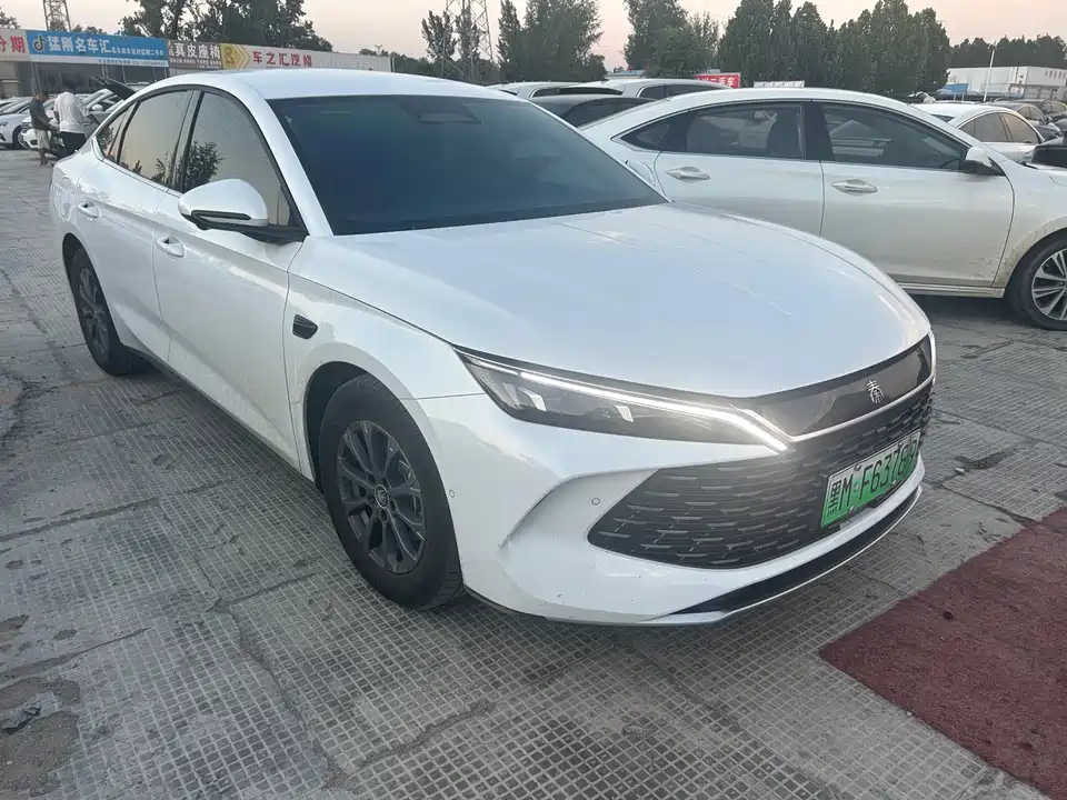 BYD Qin L