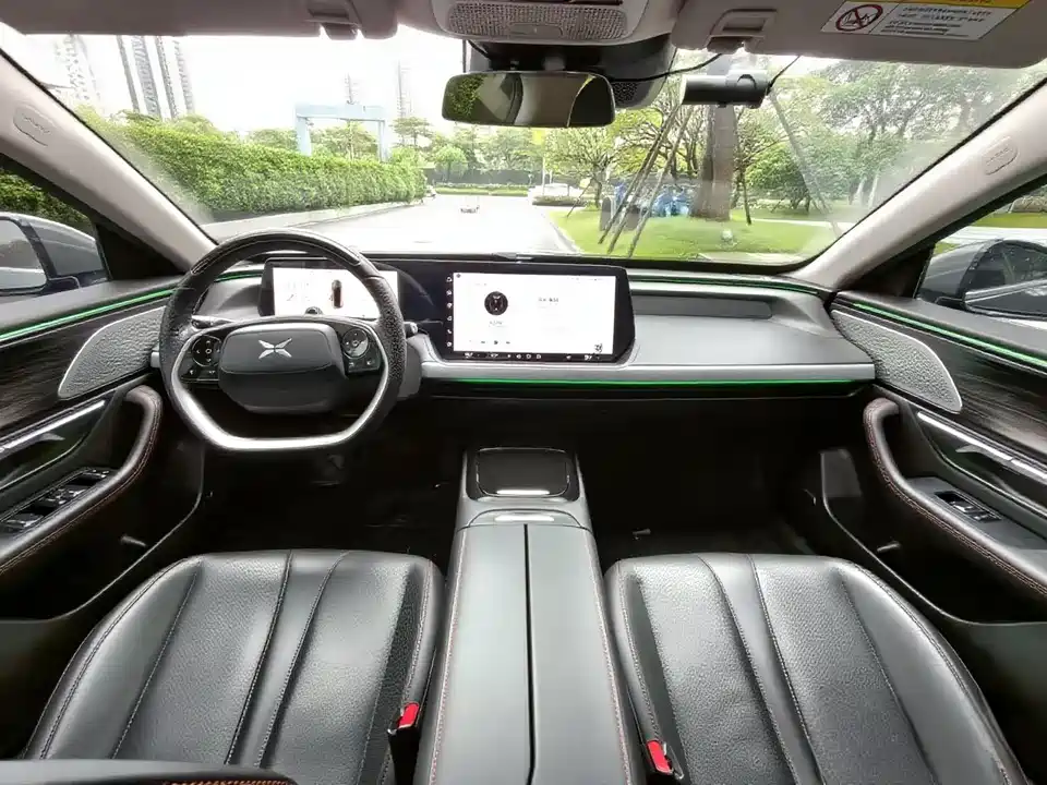 XPENG P7