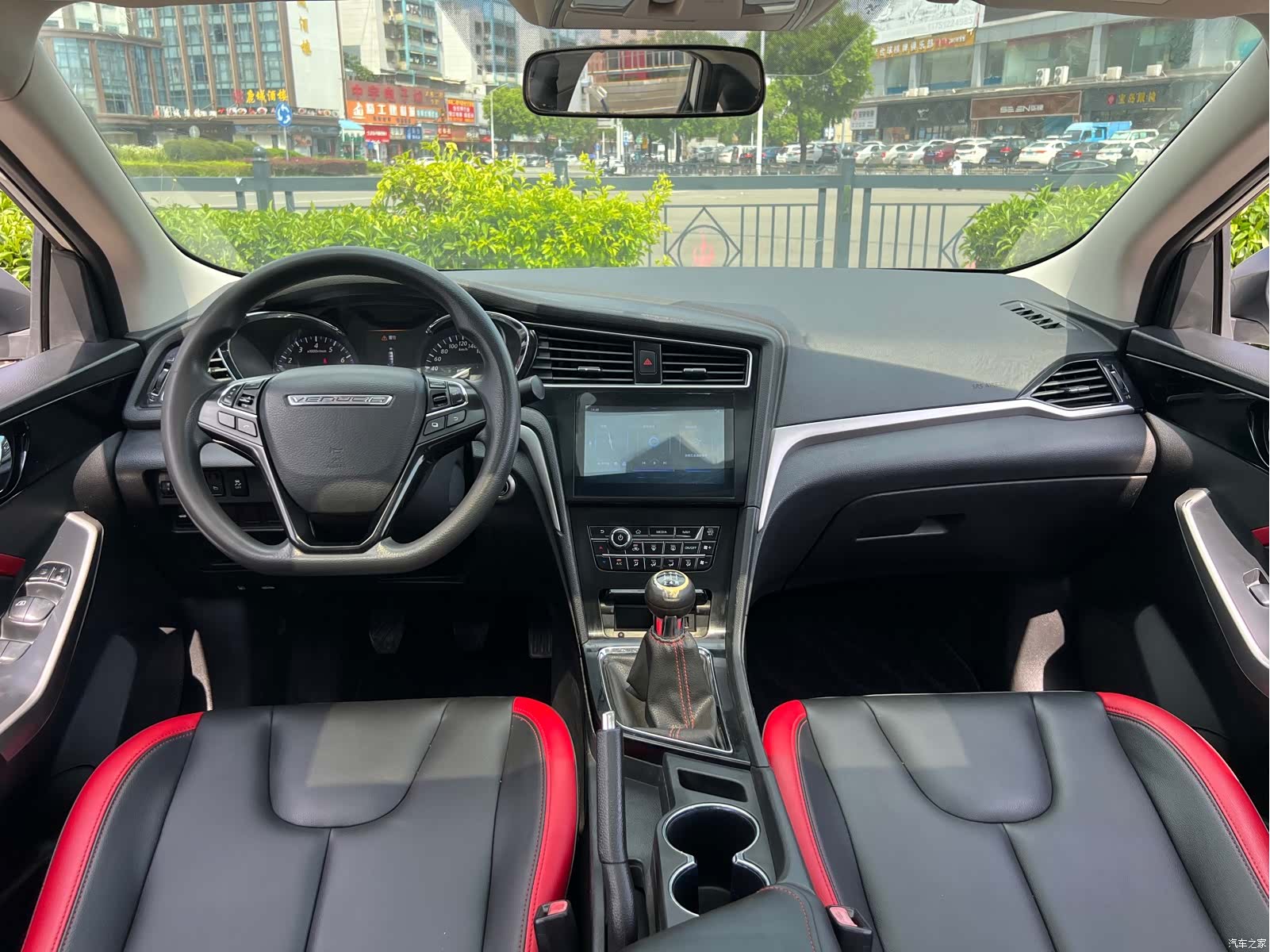 Nissan D60, 2018 9