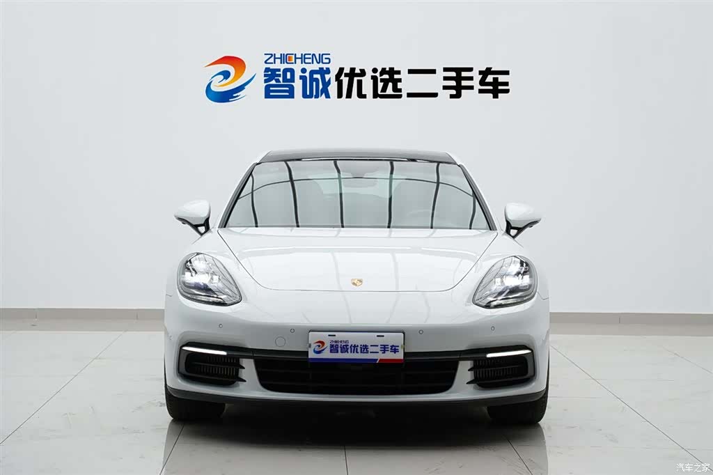 Porsche Panamera, 2019 2