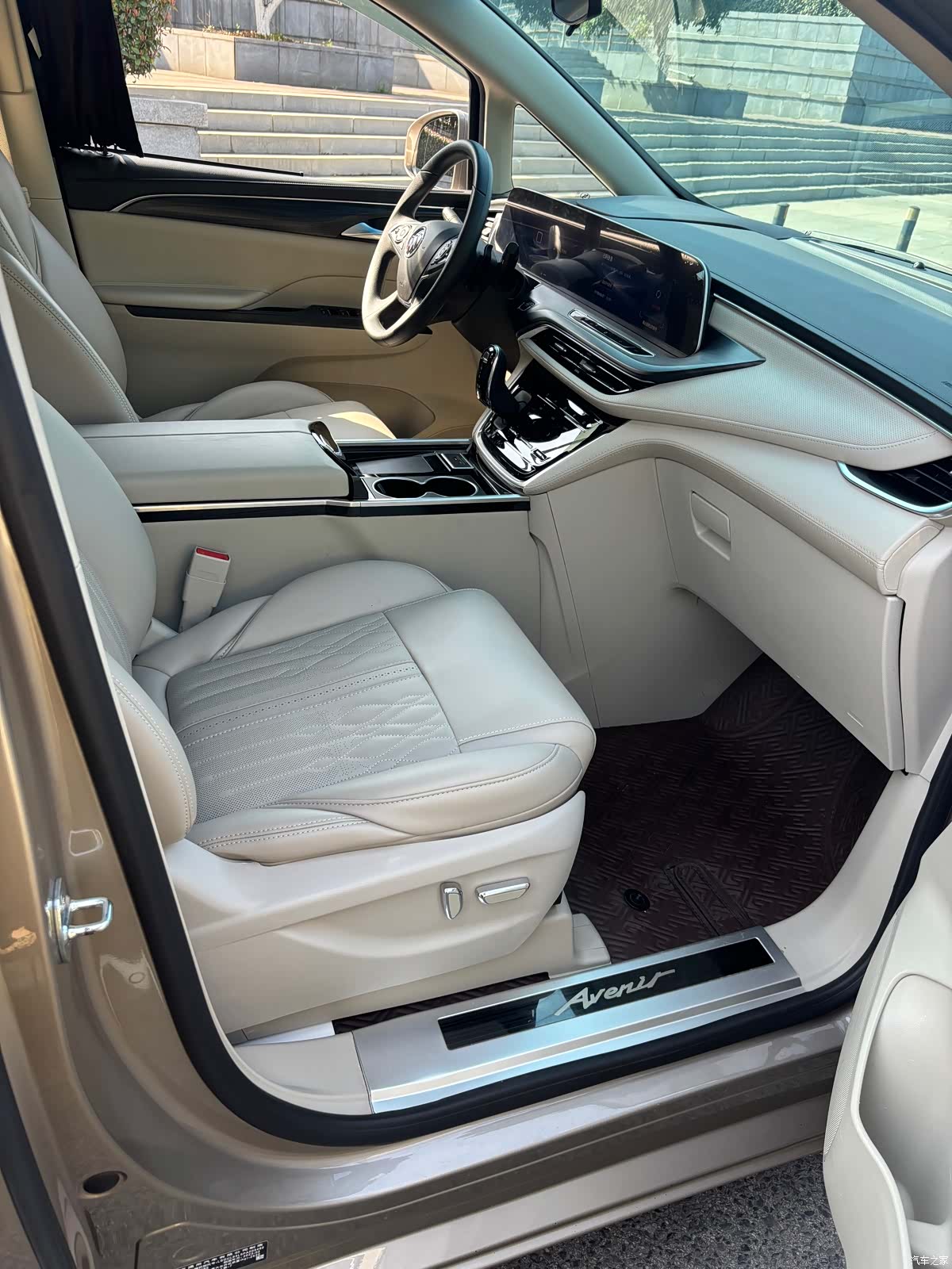 Buick GL8, 2023 7