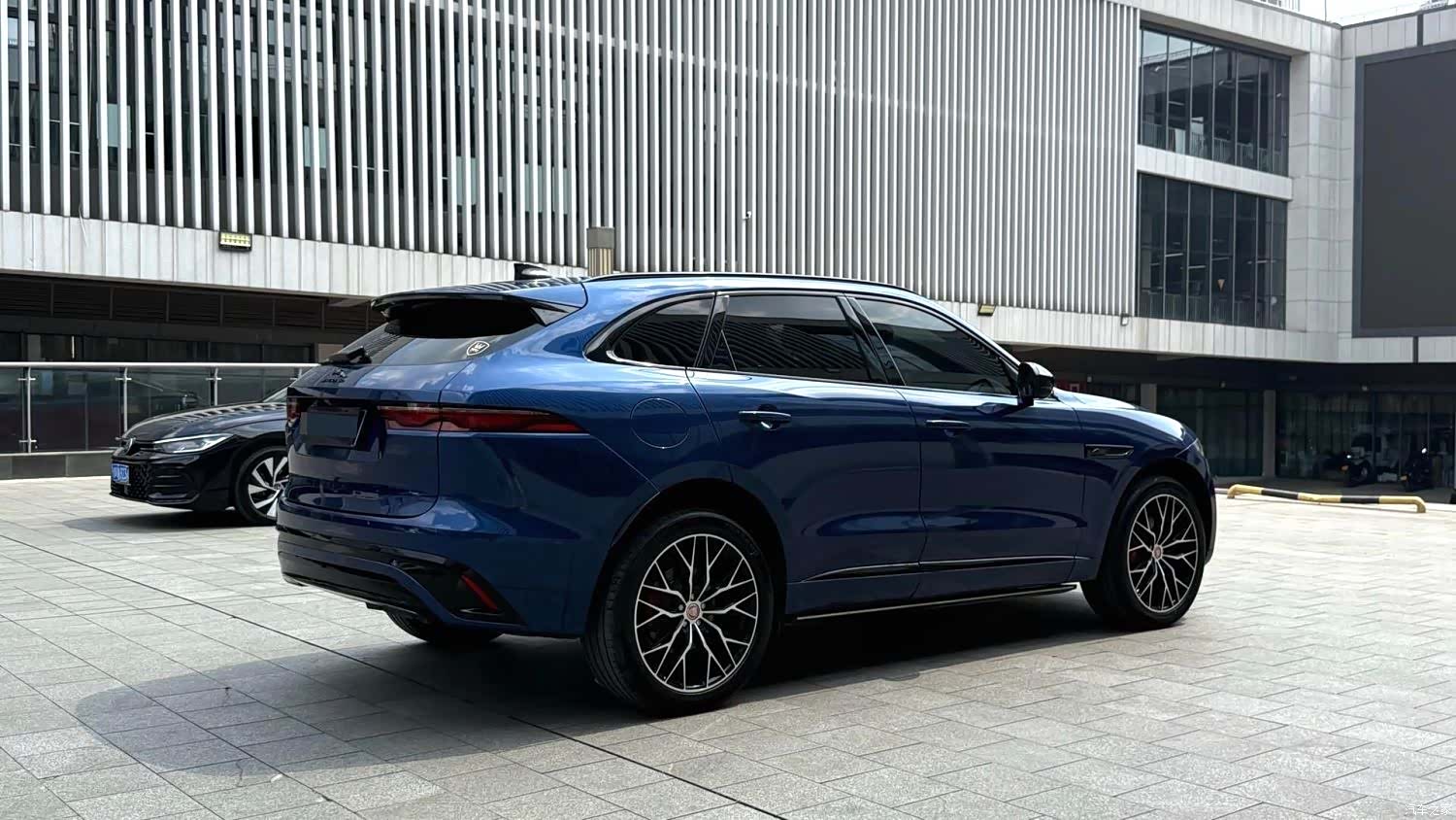Jaguar F-PACE, 2022 13