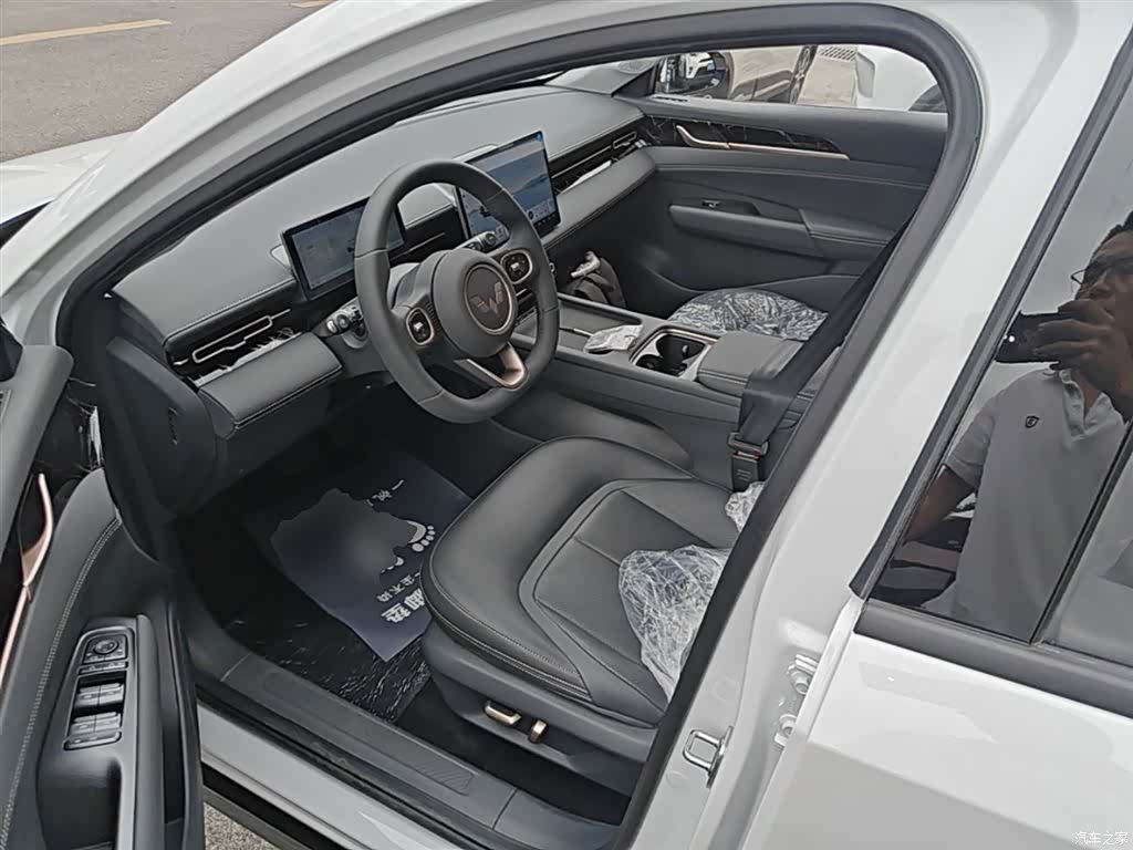 Wuling Starlight, 2026 15