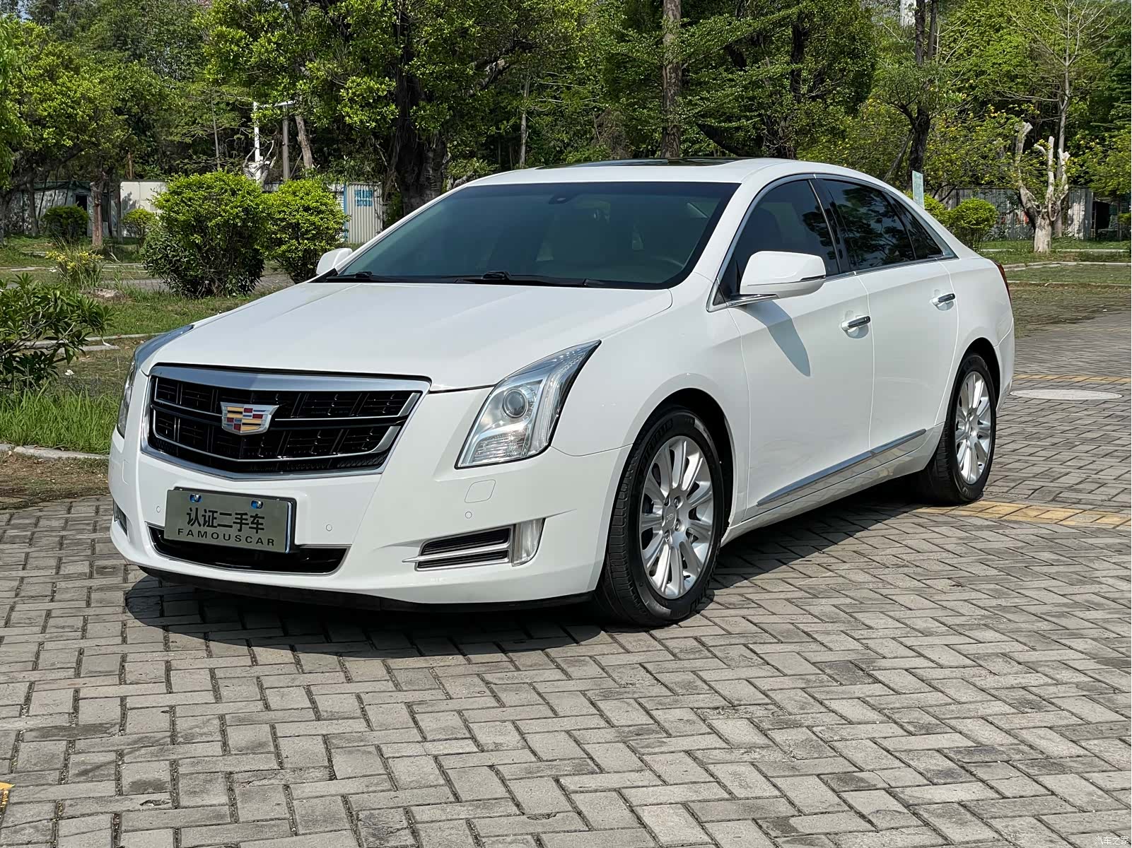 Cadillac XTS, 2017 1