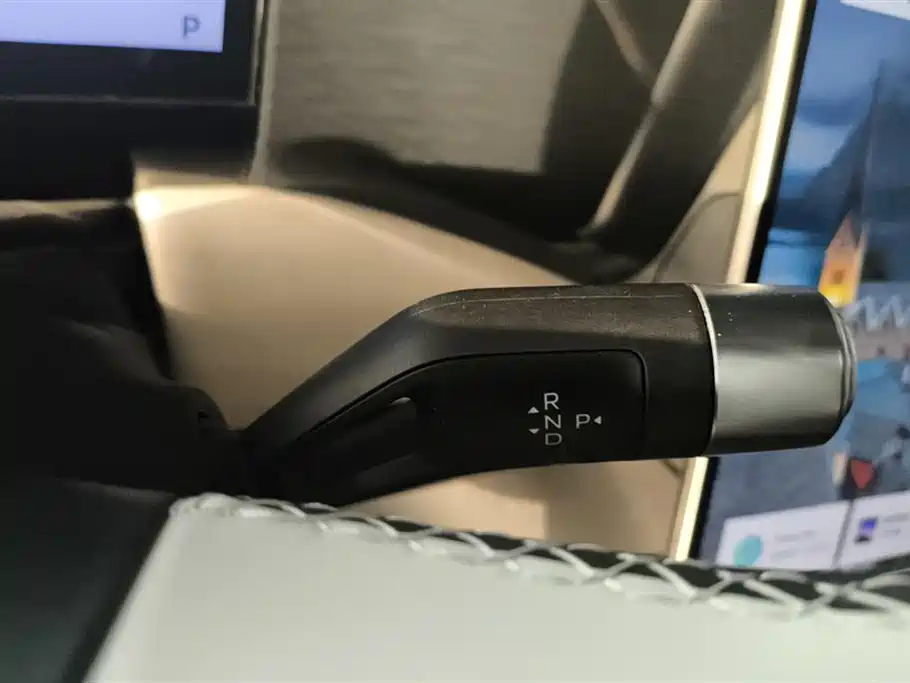 Geely Galaxy Galaxy L7