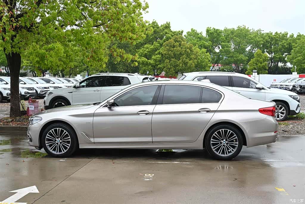 BMW 5 Series, 2018 3