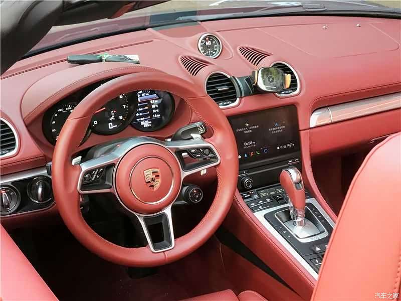 Porsche Boxster, 2024 9