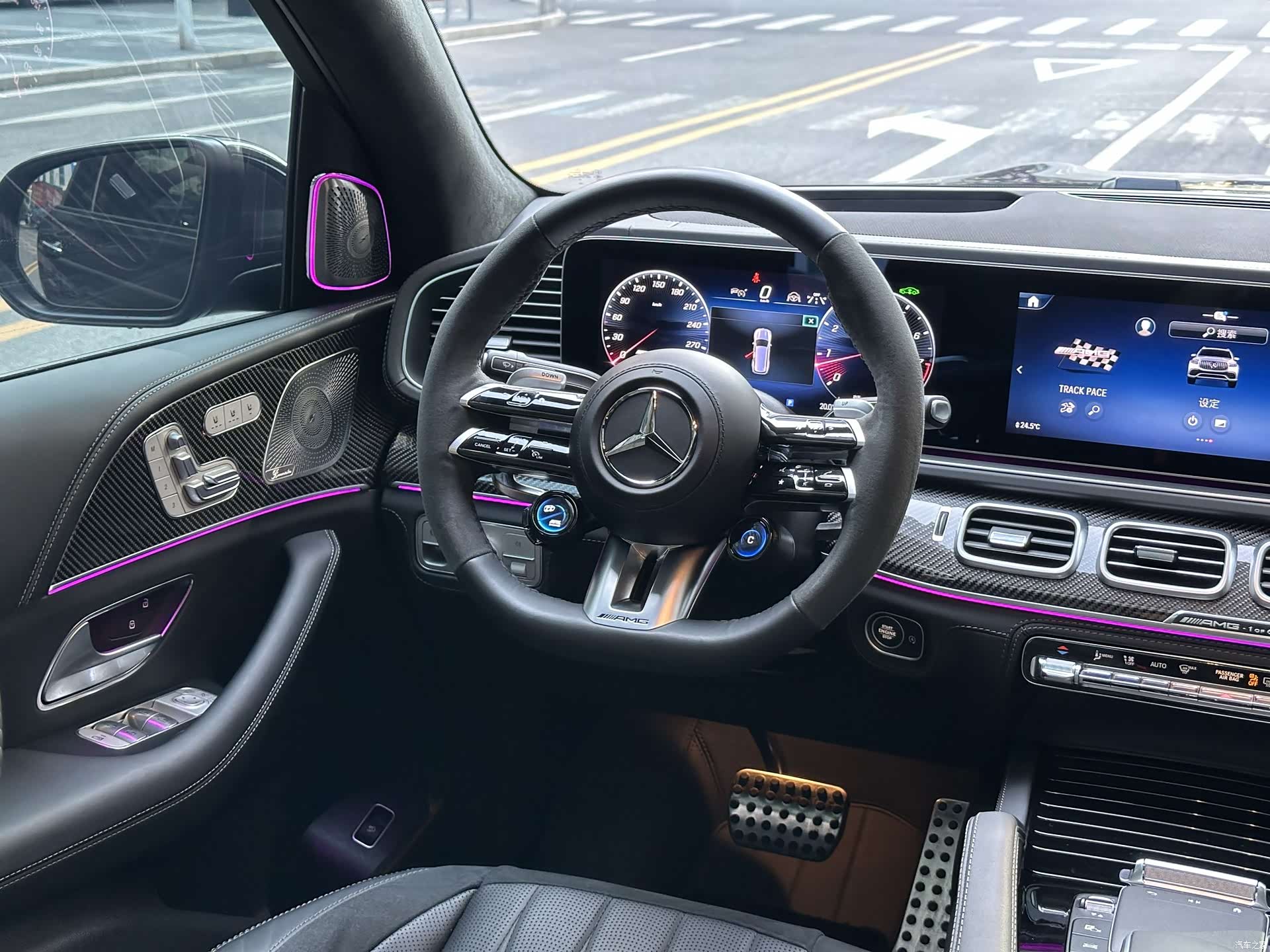 Mercedes-Benz GLS, 2024 7