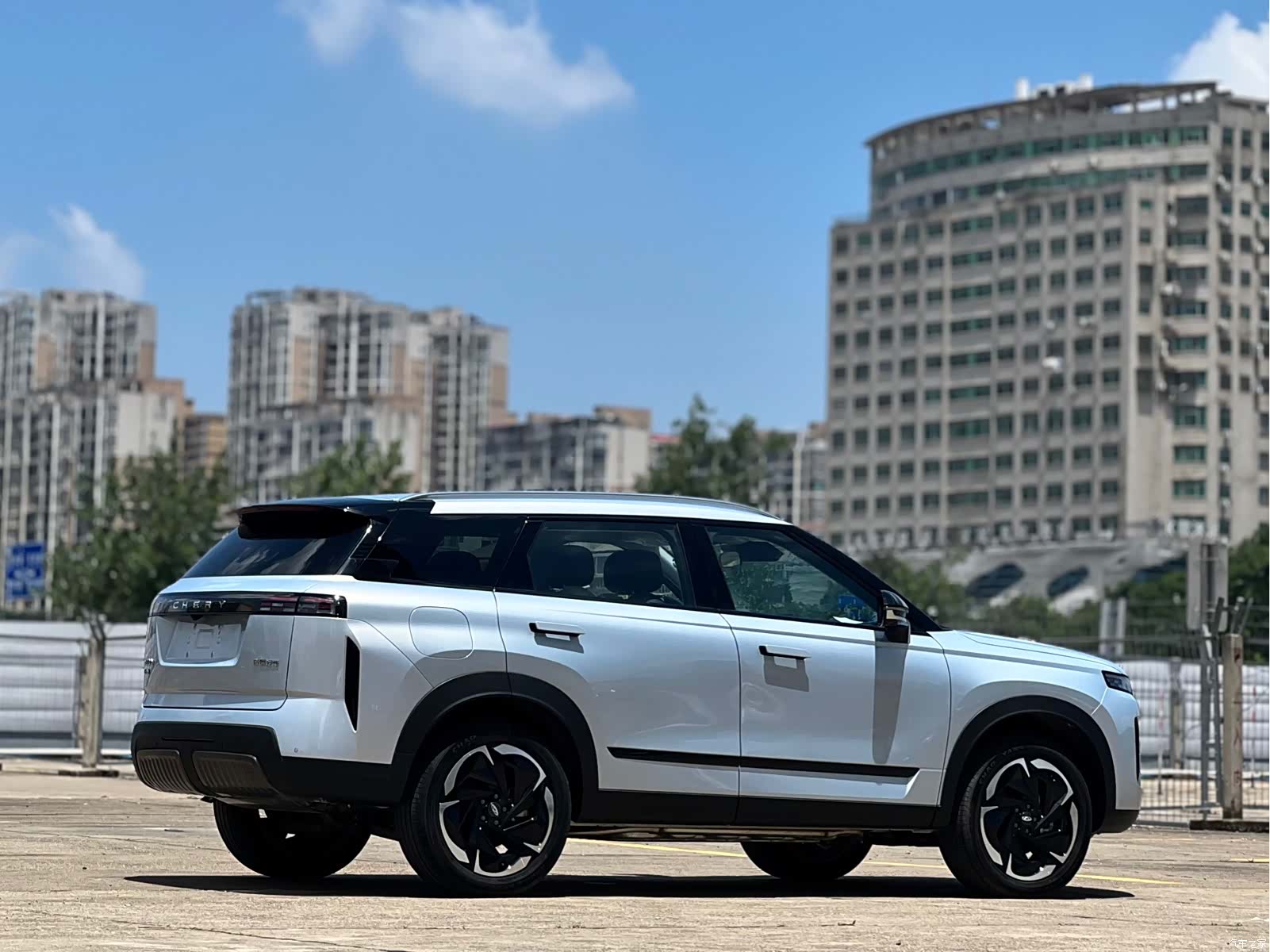 Chery Tiggo 7, 2026 9