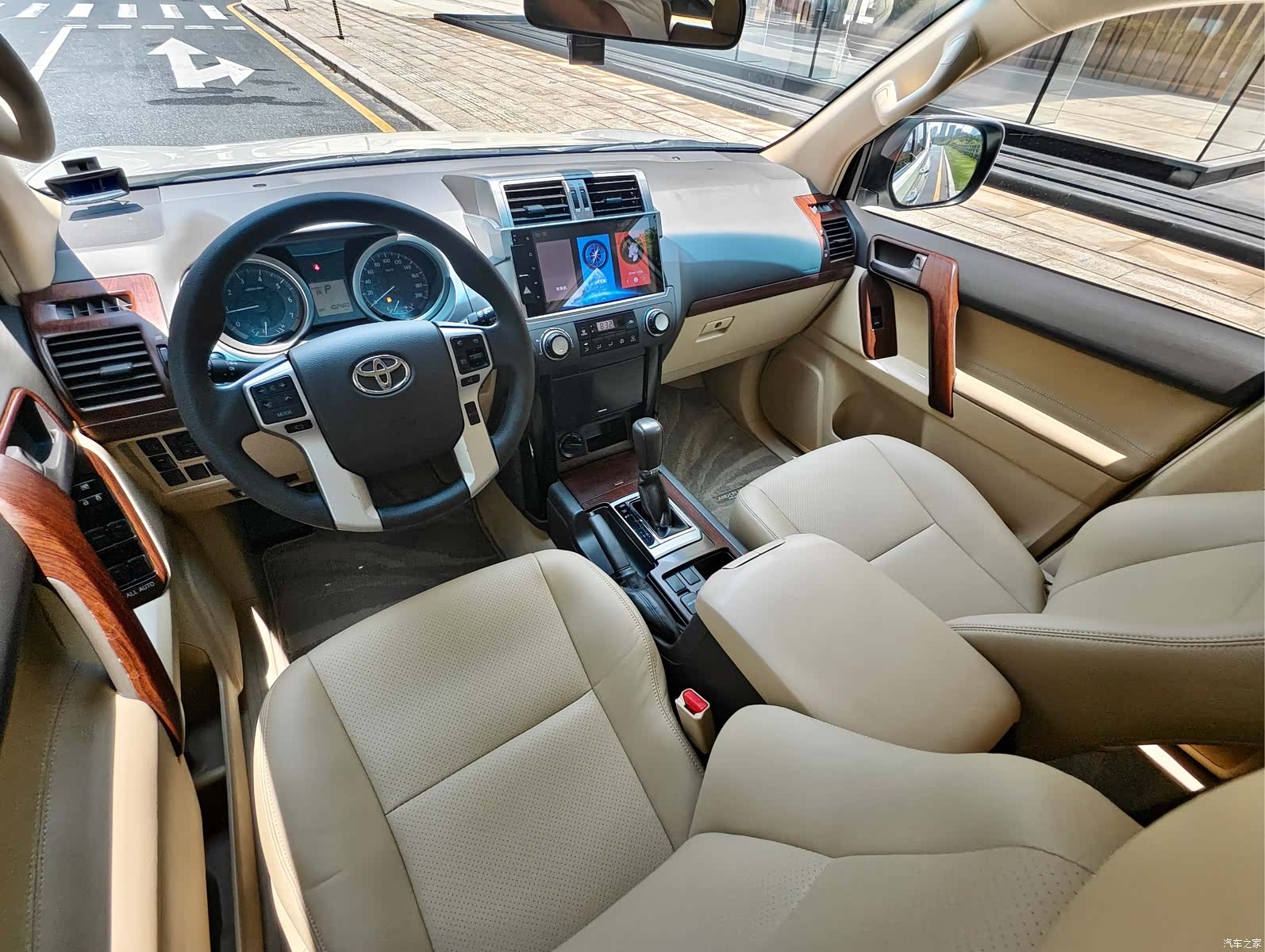 Toyota Prado, 2017 14