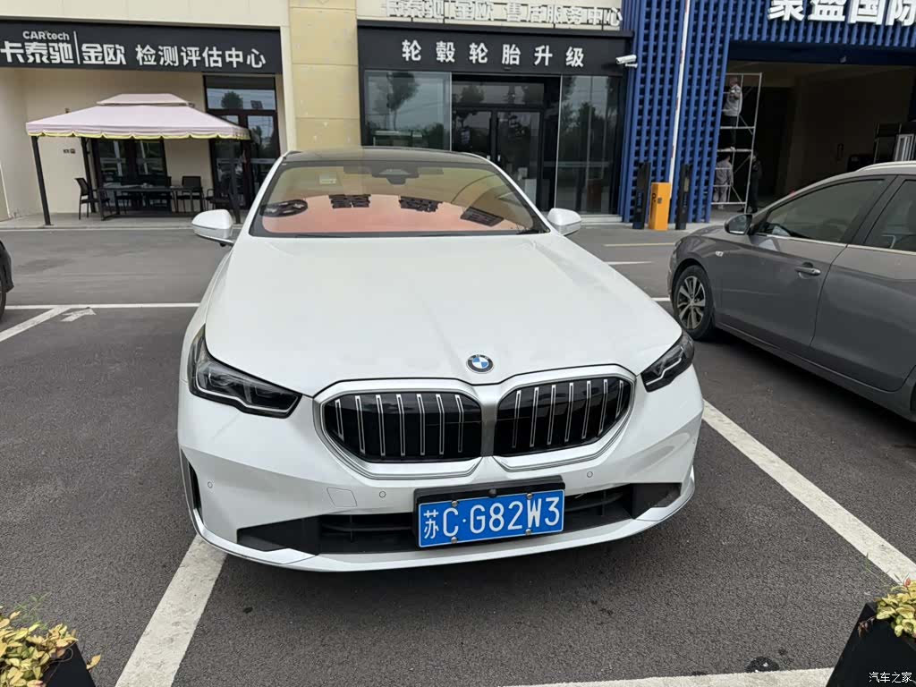 BMW 5 Series, 2024 2