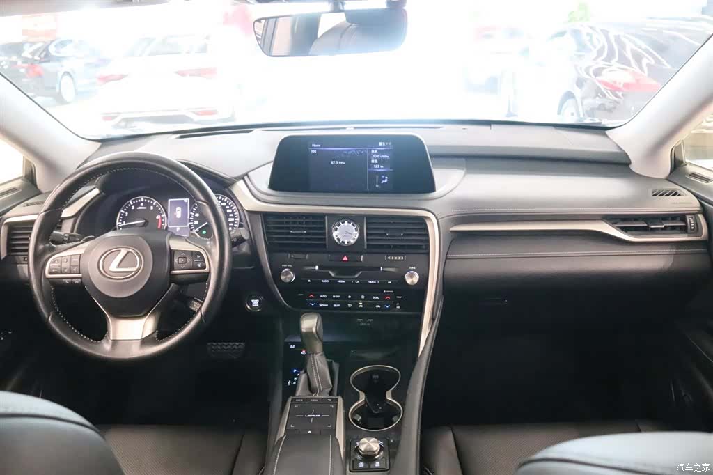 Lexus RX, 2022 все фото