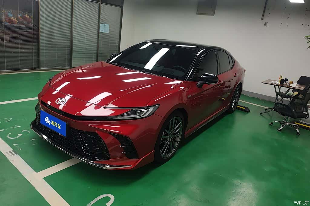 Toyota Camry, 2024 1