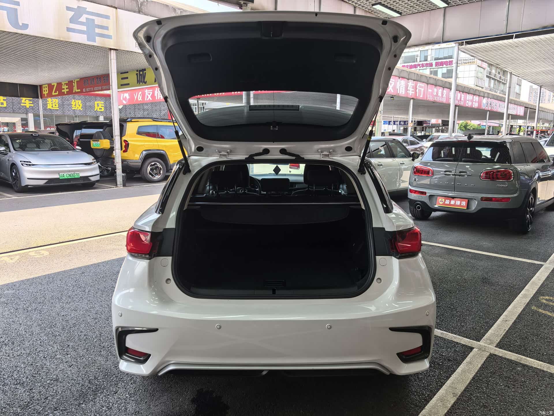 Lexus CT, 2018 11
