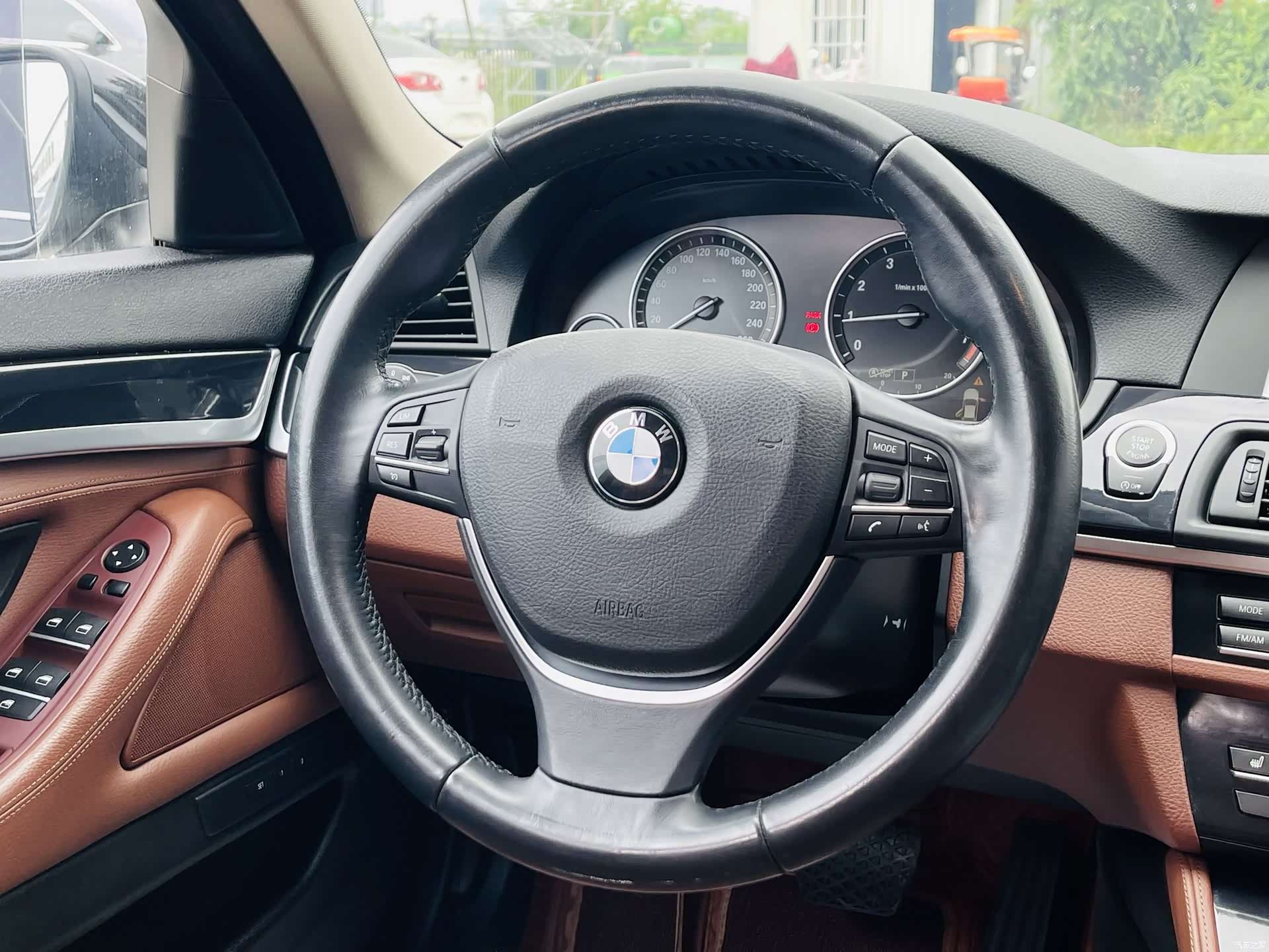 BMW 5 Series, 2016 10