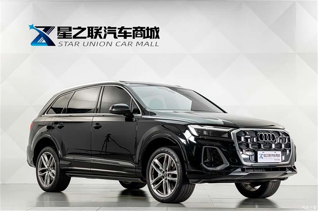 Audi Q7, 2025 все фото