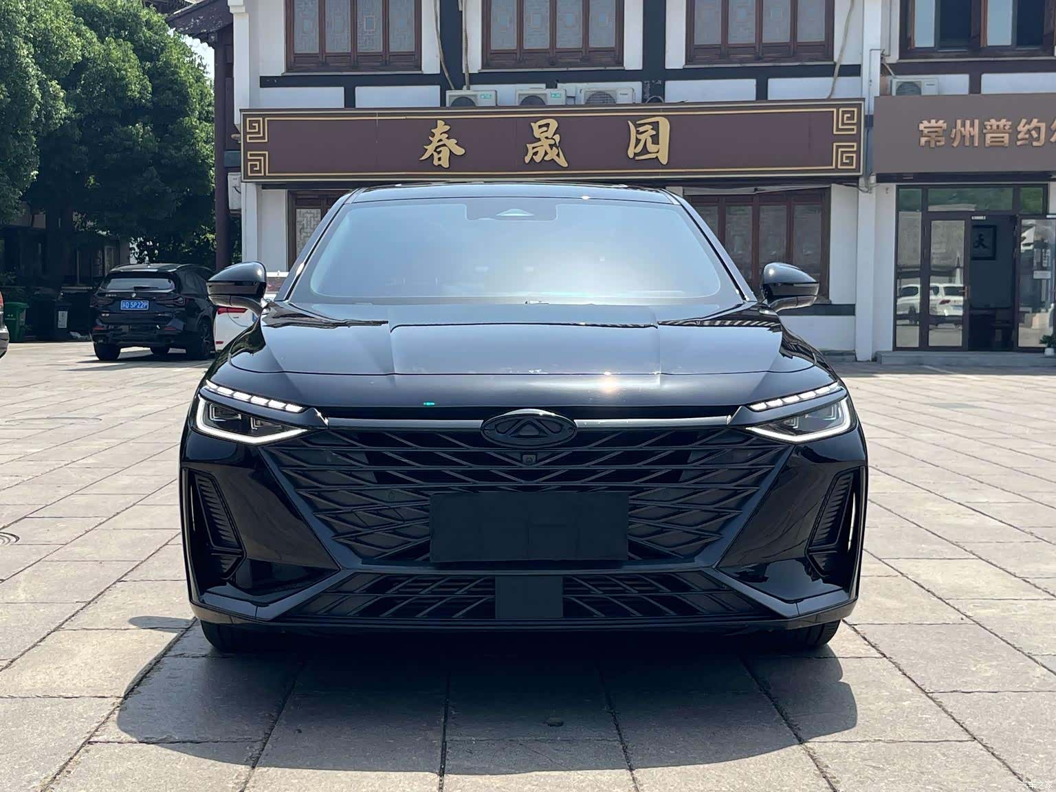 Chery Arrizo 8, 2023 3