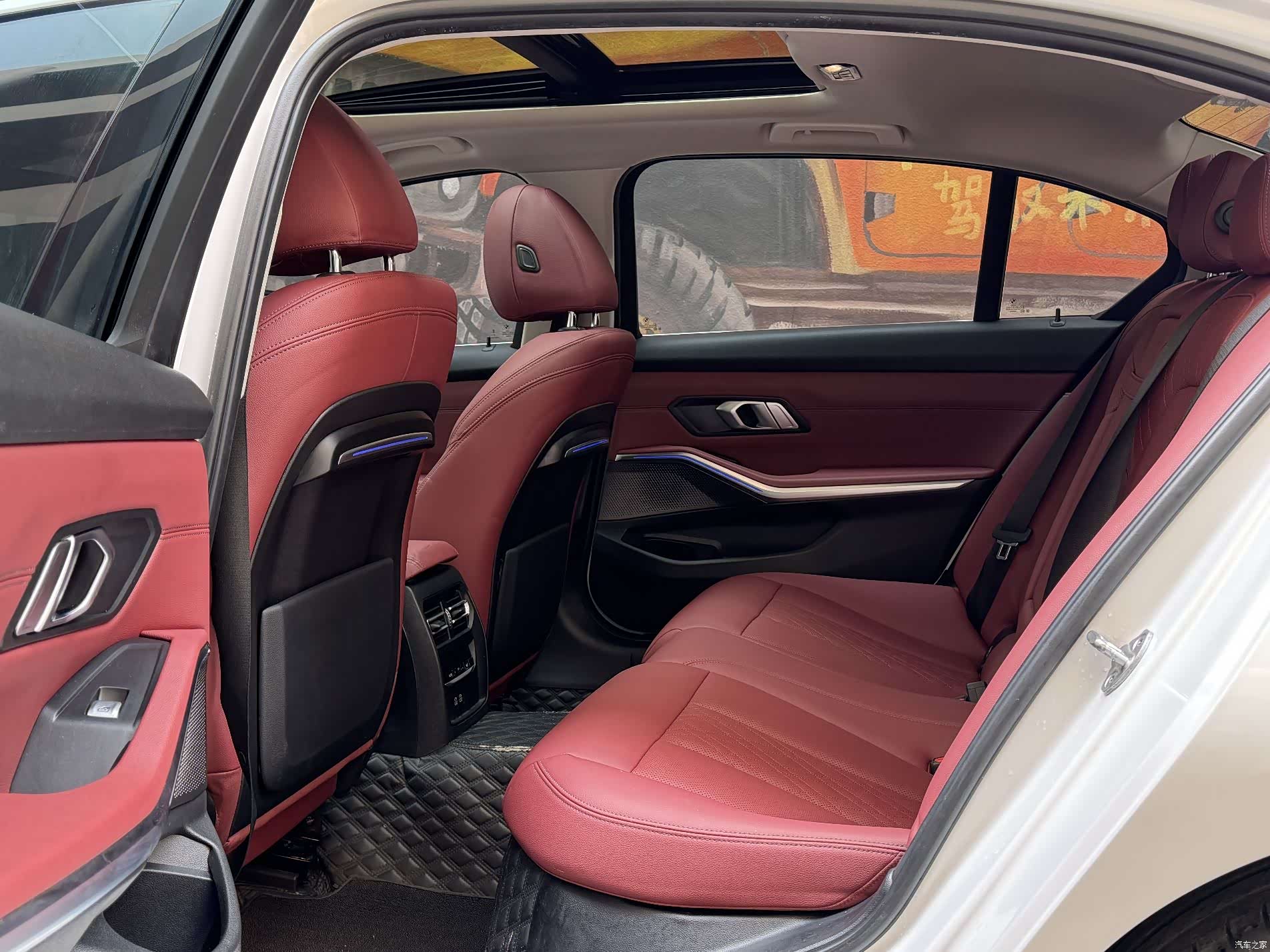 BMW 3 Series, 2022 11