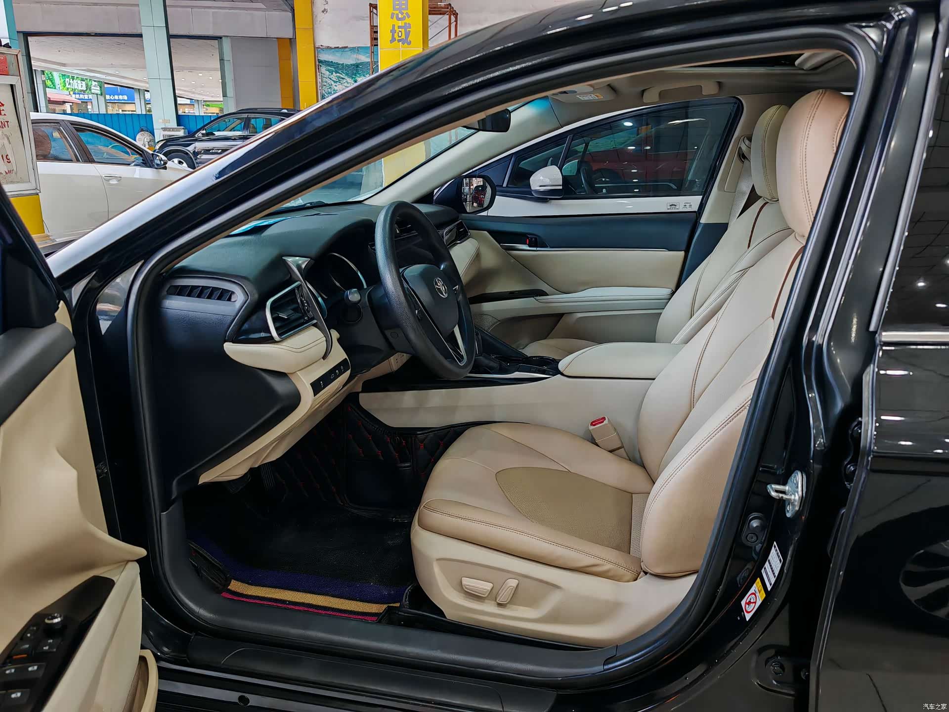 Toyota Camry, 2018 14