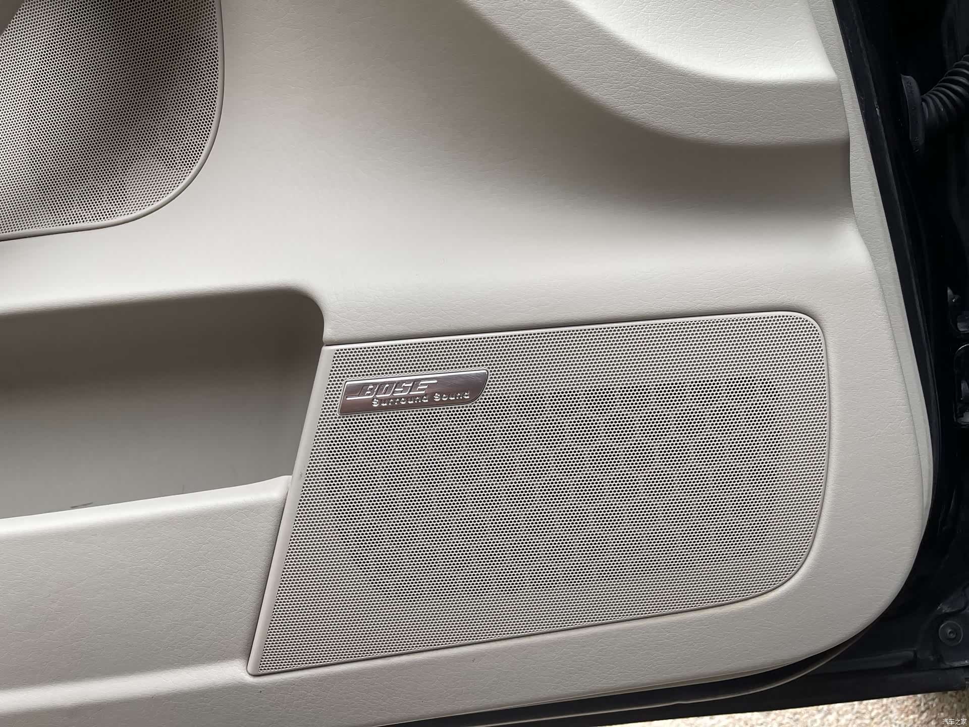 Audi A6L, 2011 16