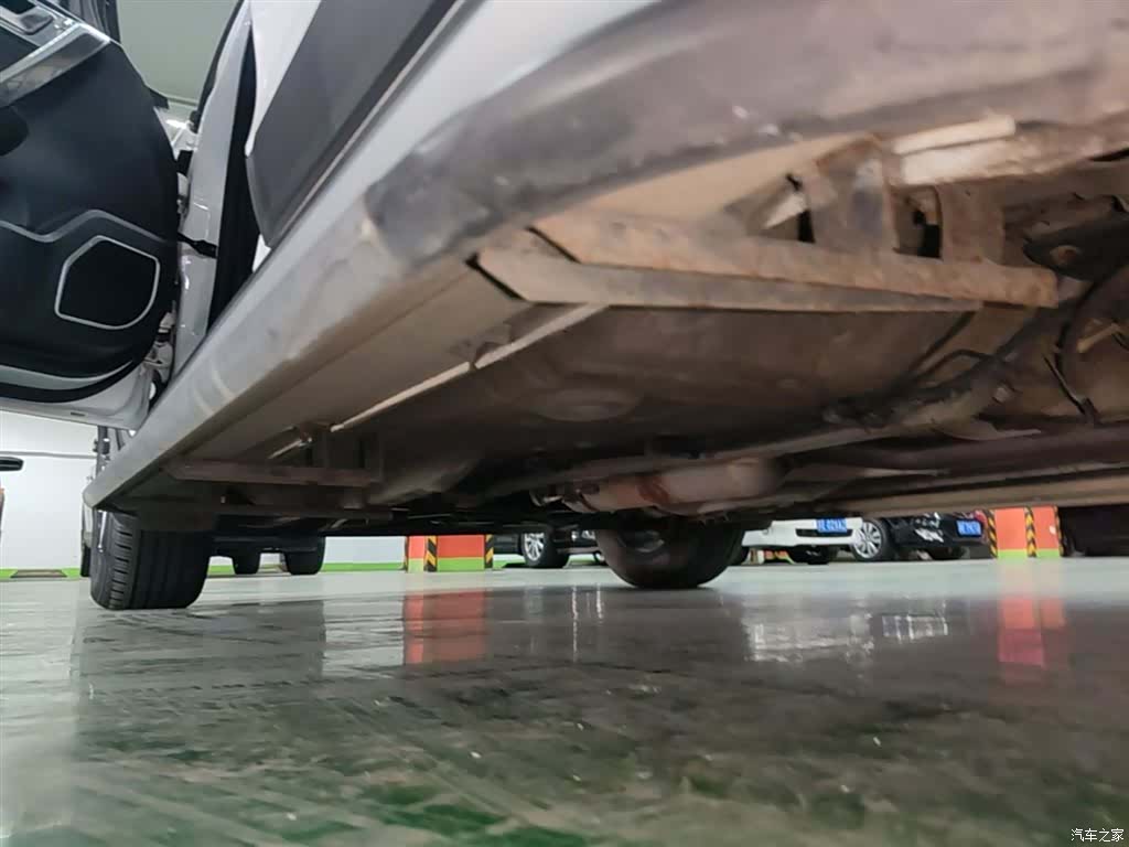 Geely X3, 2018 22