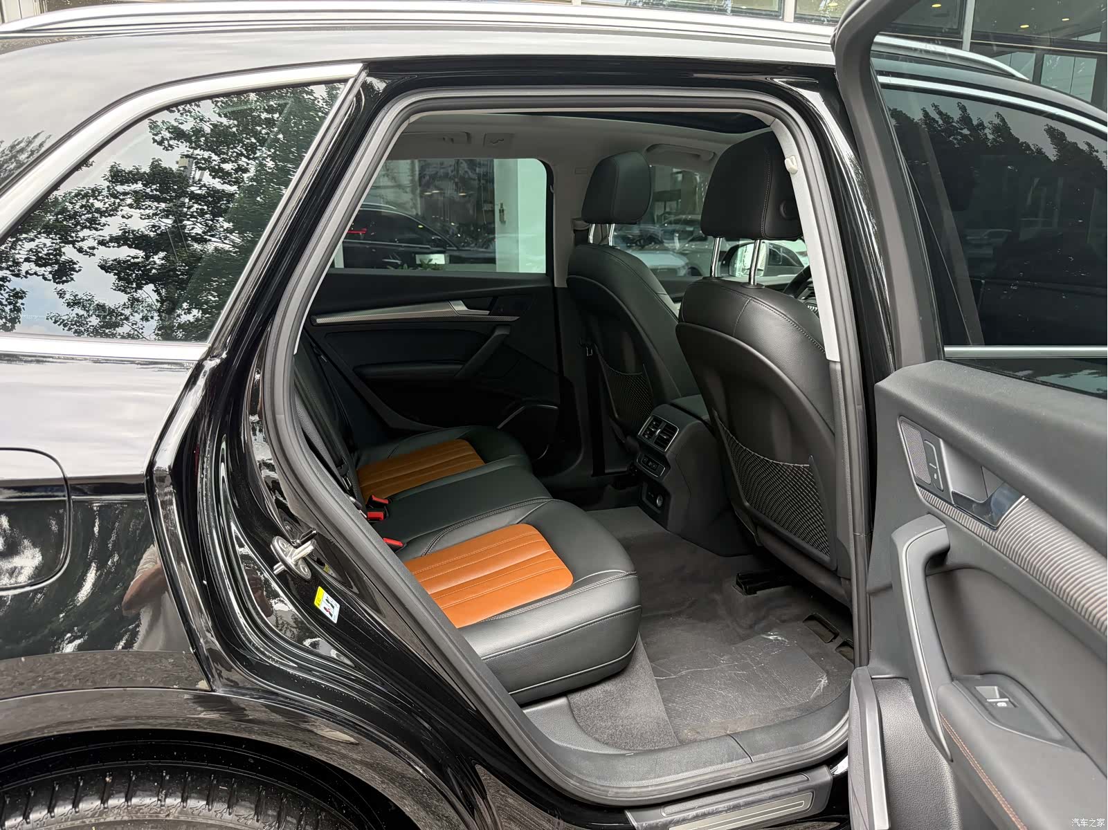 Audi Q5L, 2020 все фото
