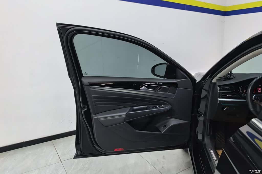 Volkswagen Passat, 2021 7