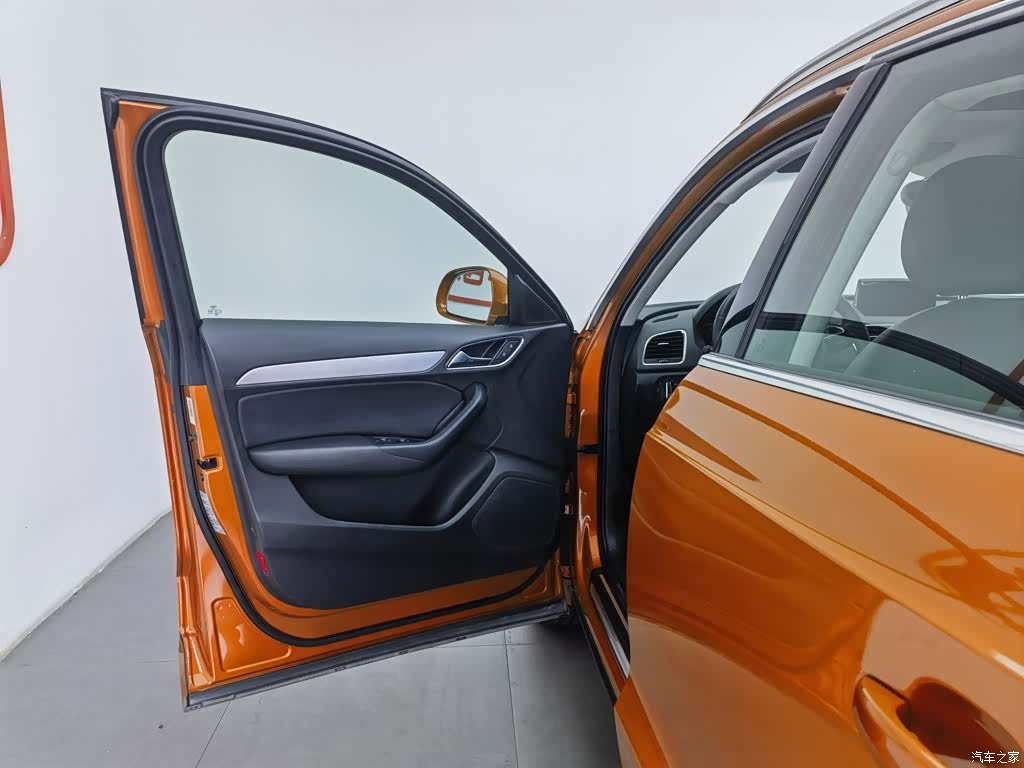 Audi Q3, 2013 8
