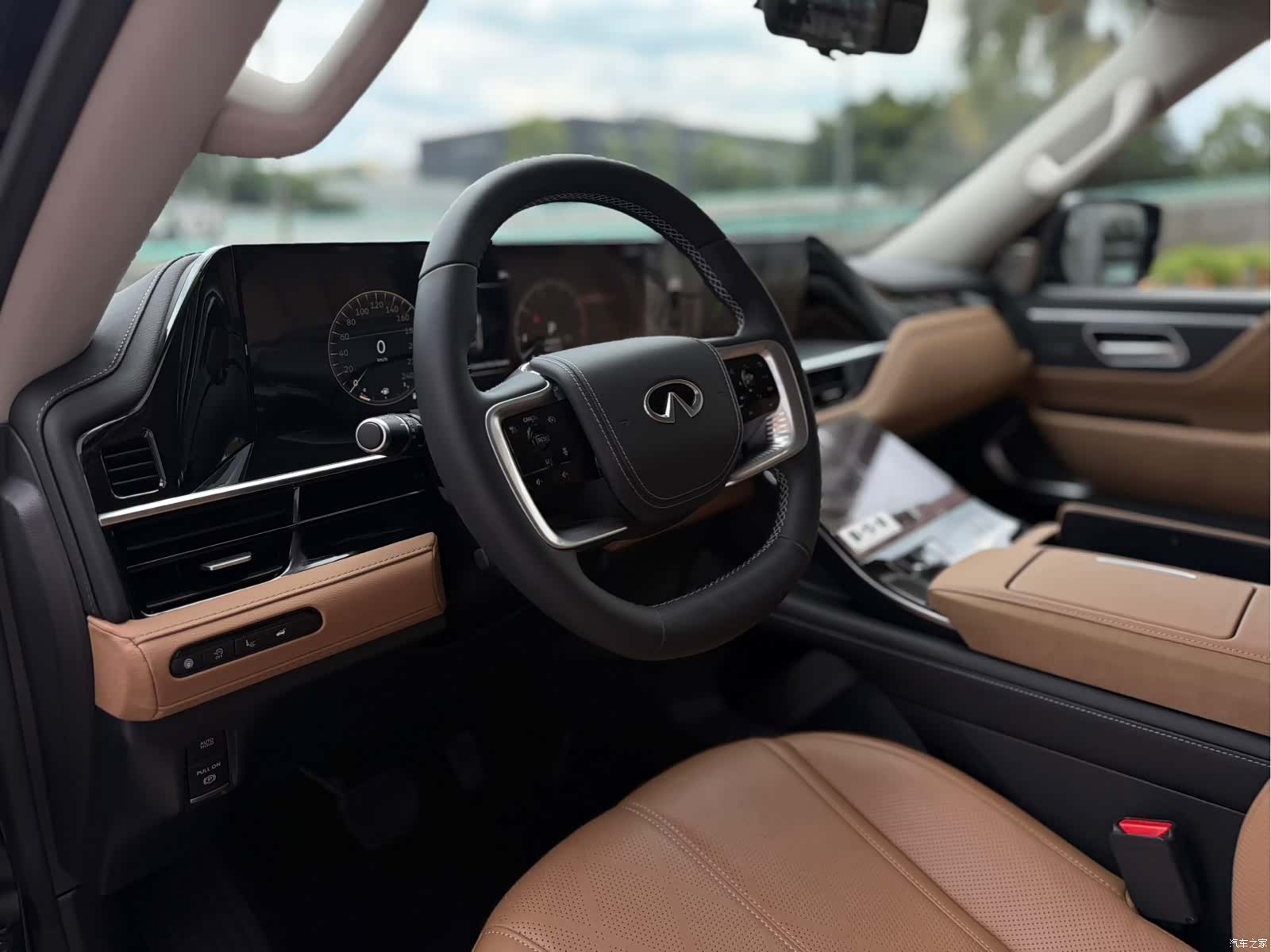 Infiniti QX80, 2025 26