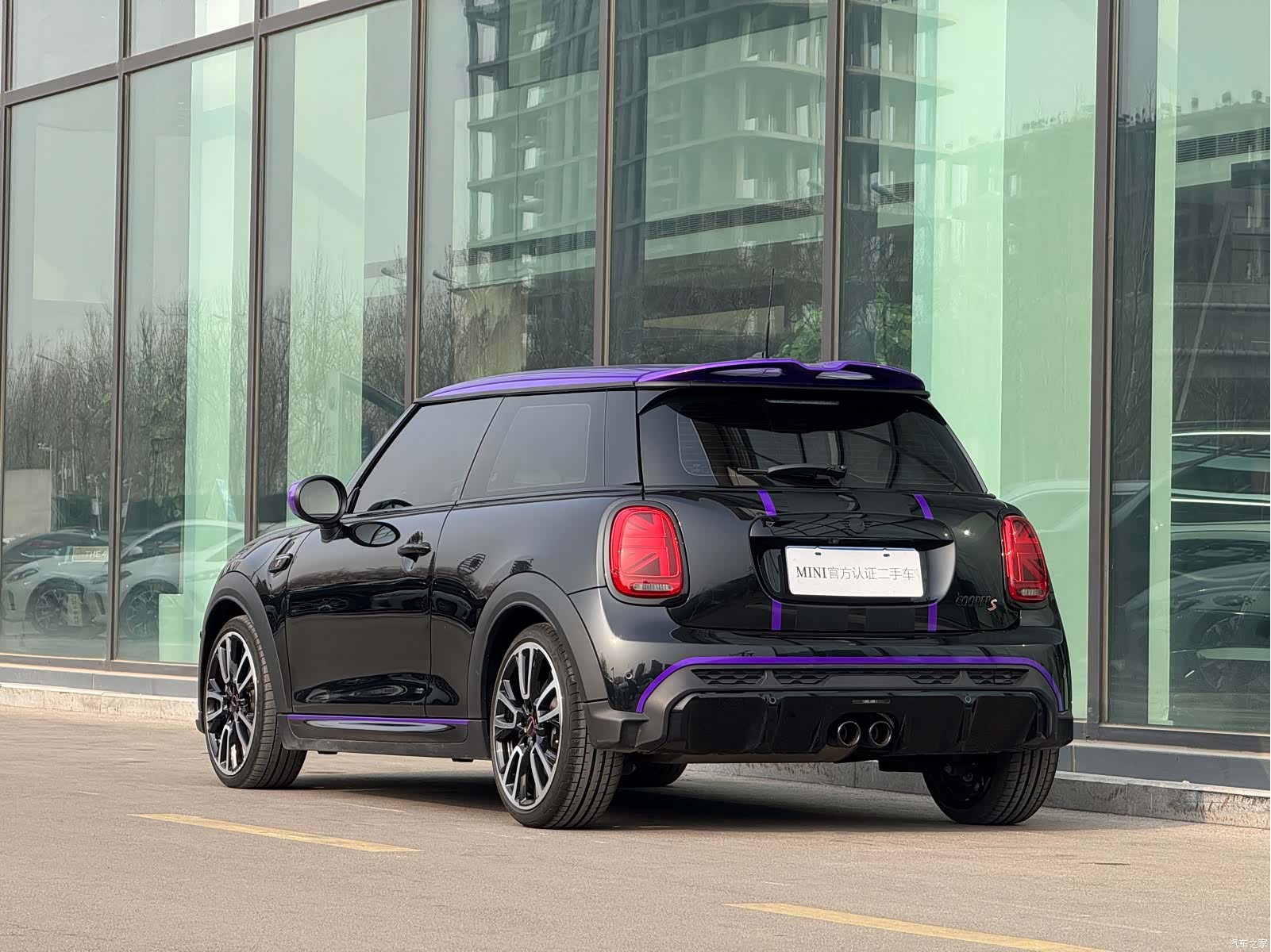 Mini Cooper, 2024 23