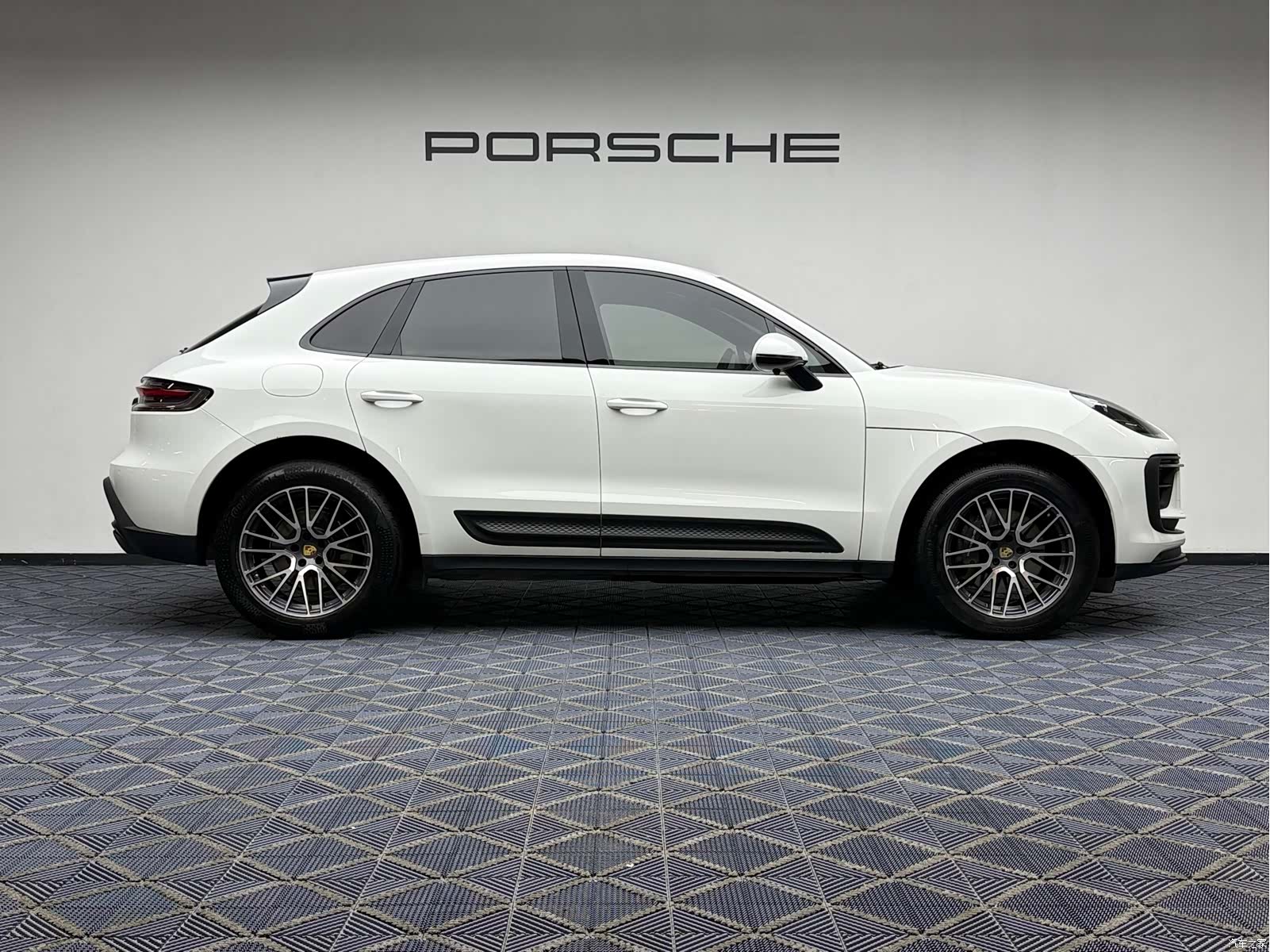 Porsche Macan, 2024 14