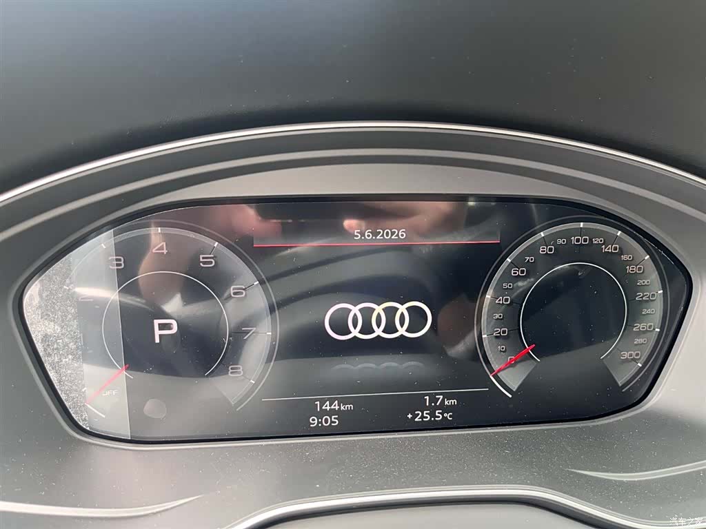 Audi Q5L, 1900 12