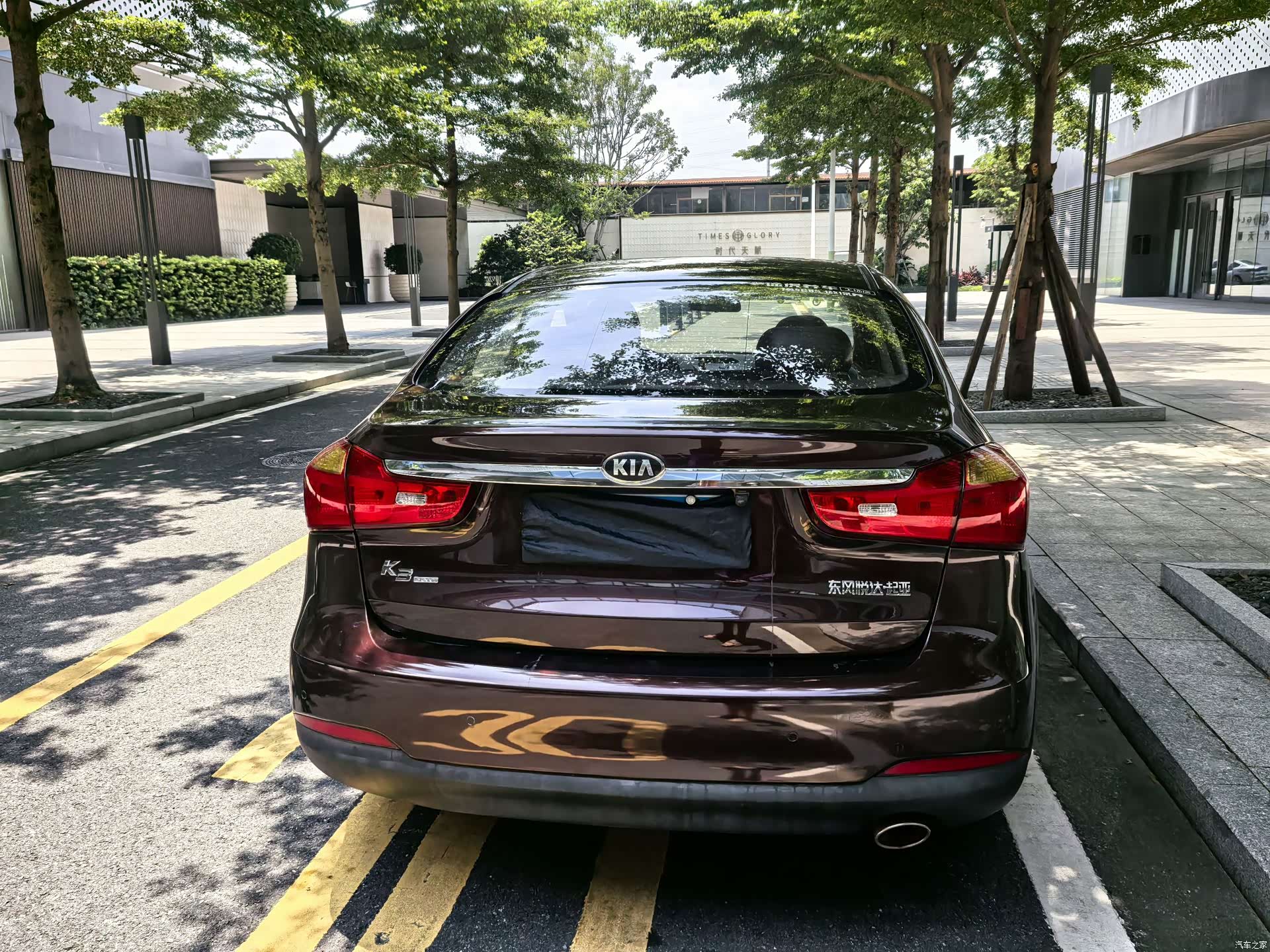 Kia K3, 2012 6