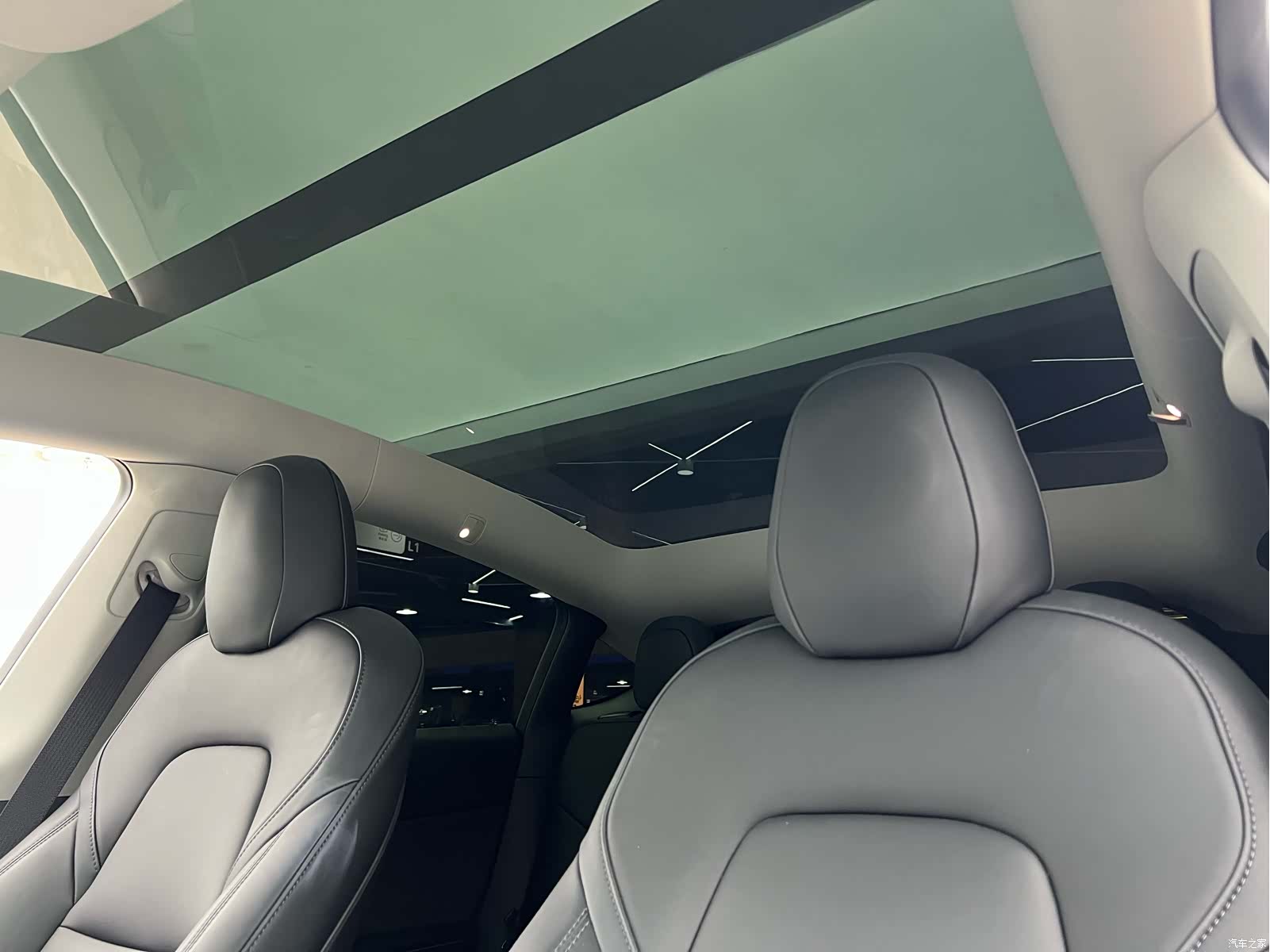 Tesla Model Y, 2021 15